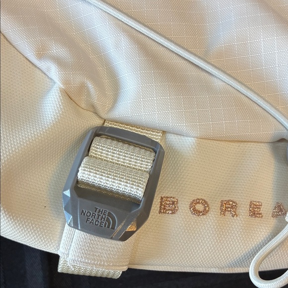 The North Face Off-White Backpack - Picture 5 of 8